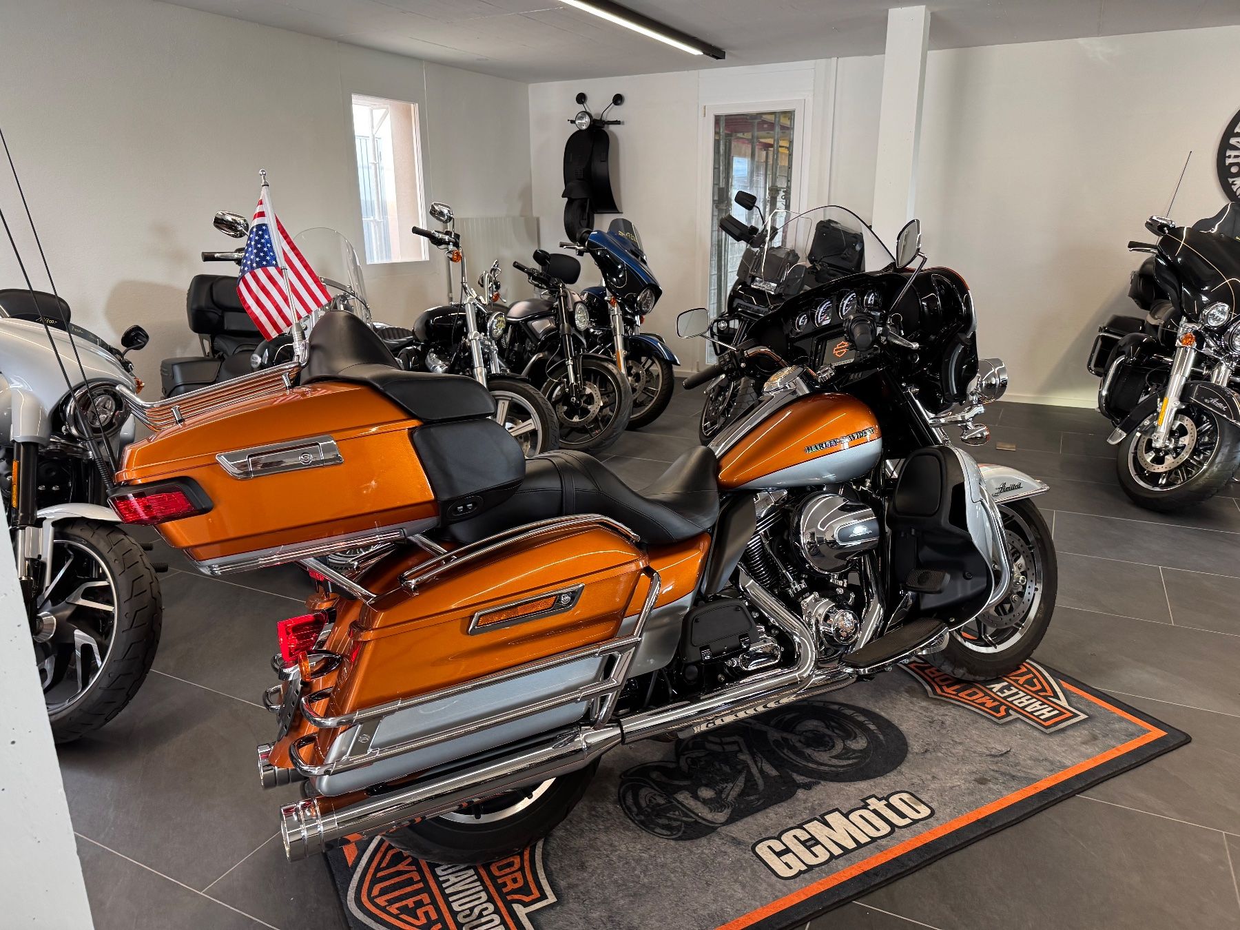 Harley-Davidson Touring: Harley Davidson Electra Glide 103 35kW LEASING POSSIBL – D'occasion à Echallens par HD90 6