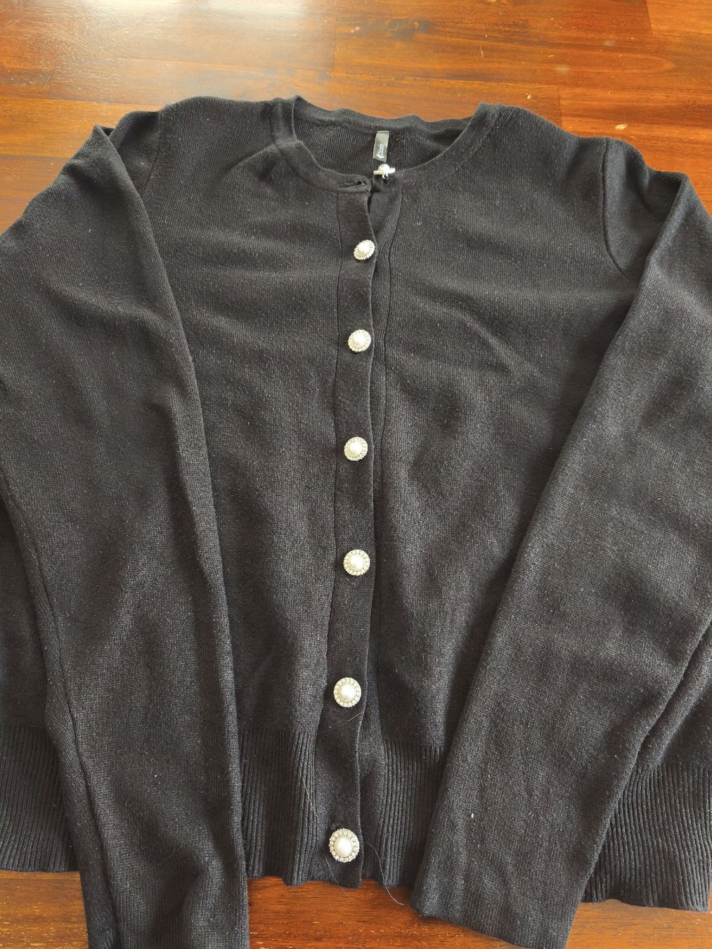 Pulls & Sweat-shirts: Damenpully, Schwarz, Chicoree. Gröss L – D'occasion à Wohlen AG par art_9qvl