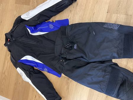 Motorradbekleidung Damen iXS Jacke und Hose Grösse L gut...