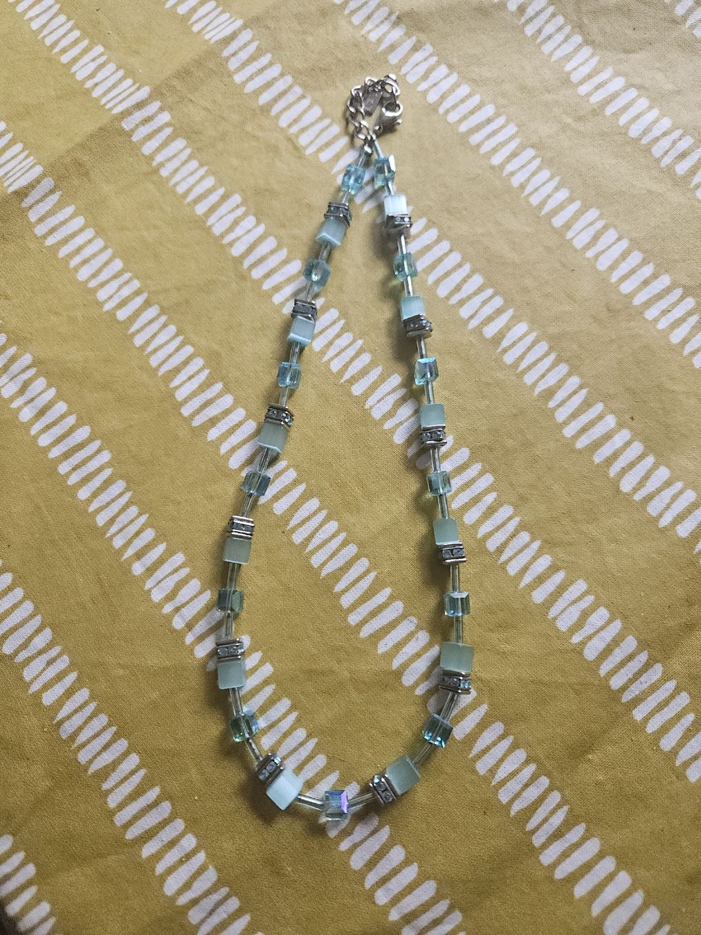 Catenine: collier Geocube de Coeur de Lion – Nuovo e nell'imballaggio originale da Thônex venduto da lacomtessedesfees 3