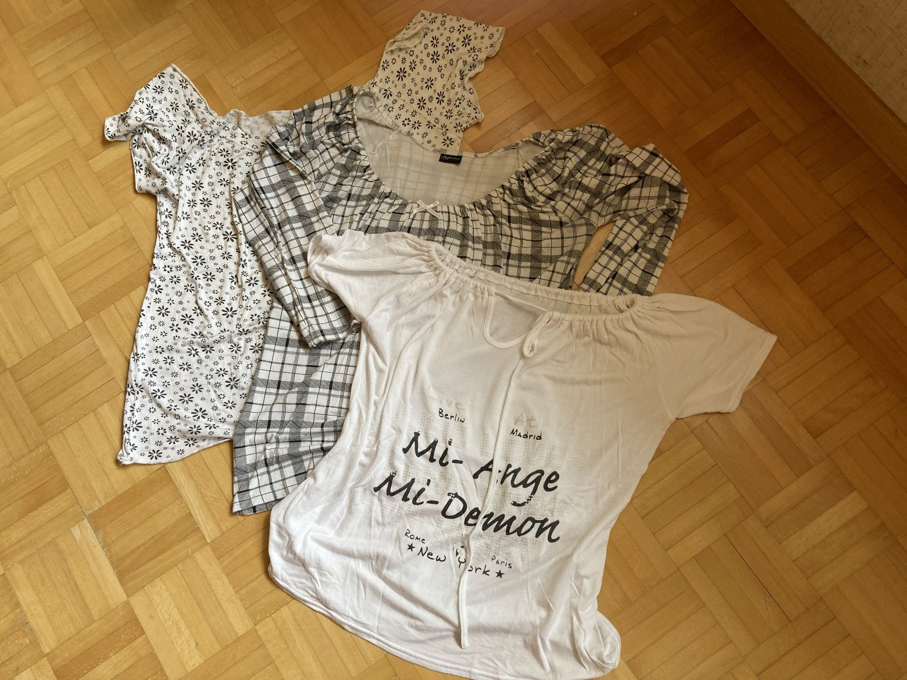 Lotti di vestiti: drei Shirts weiss Gr. 38 – Usato da Gais venduto da hallogais