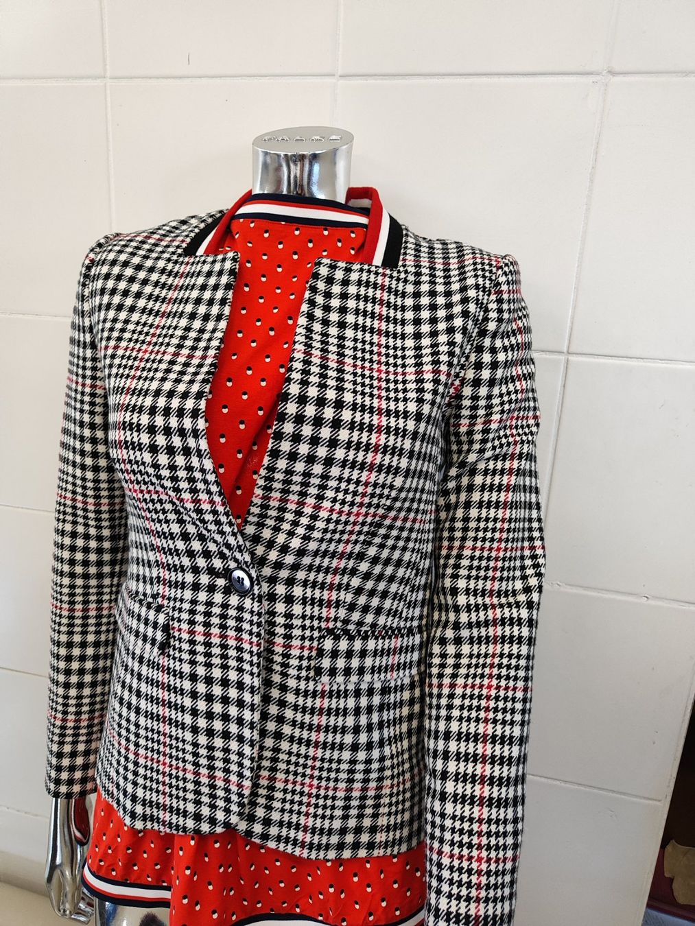 Kookai Giacche: Kookai Blazer GR 36 – Usato da Langnau am Albis venduto da Judithsebi 2