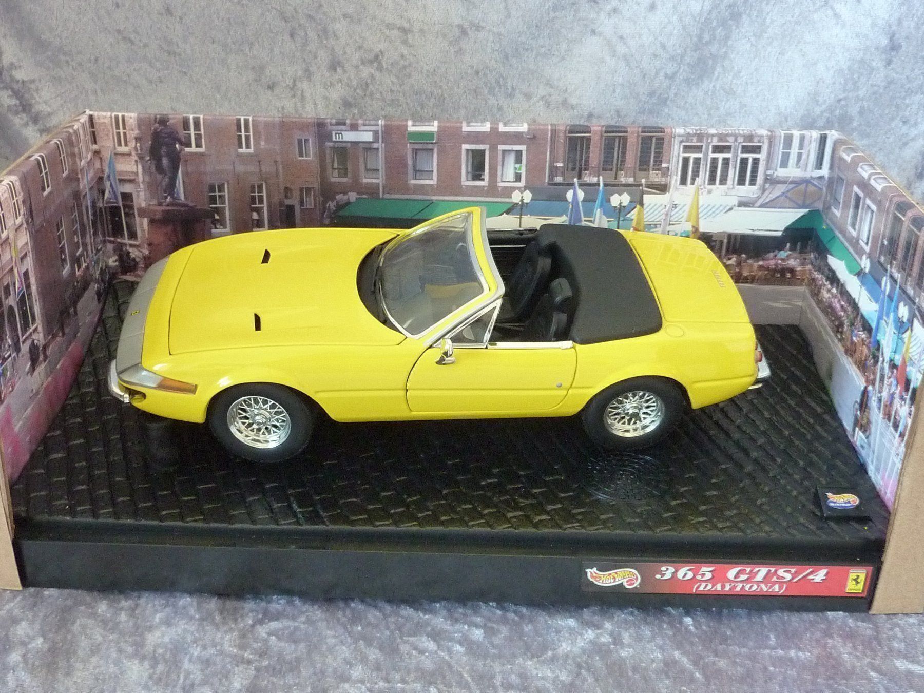 Hot Wheels Modellini d'auto: Ferrari 365 GTS/4 1:18 – Nuovo (secondo la descrizione) da Dürrenäsch venduto da modellautos4you 3