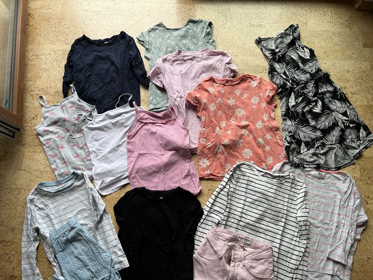 Lotti & Set di vestiti: Mädchenkleiderpaket Größe 134/140 – Usato da Schmitten FR venduto da mar_jk2r