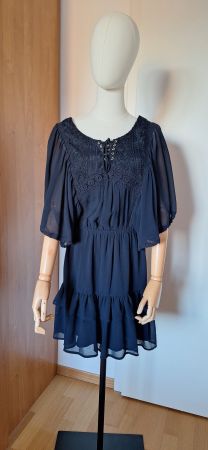 Morgan, jolie robe / Kleid