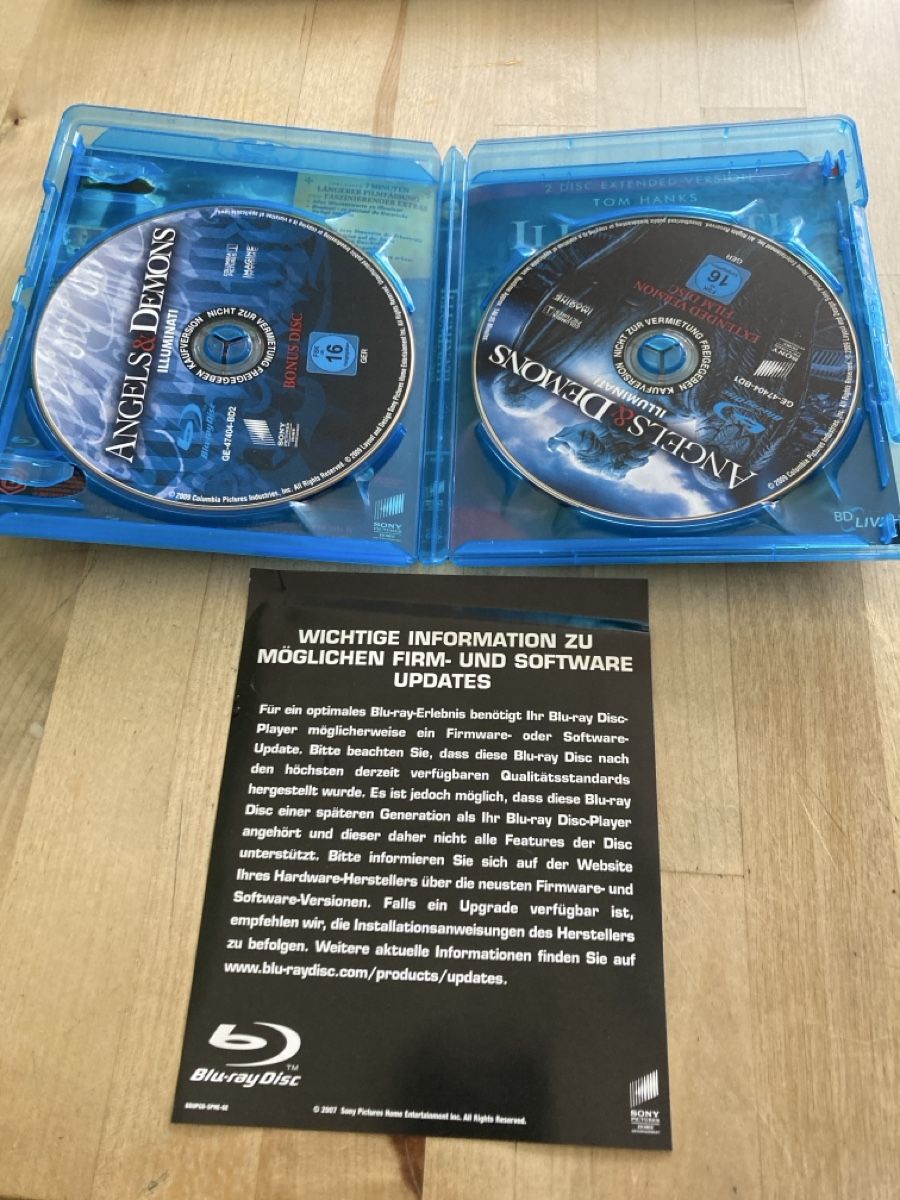 Tutti i DVDs: Blu-Ray Disc Illuminati – Nuovo (secondo la descrizione) da Zürich venduto da msxmsx 2