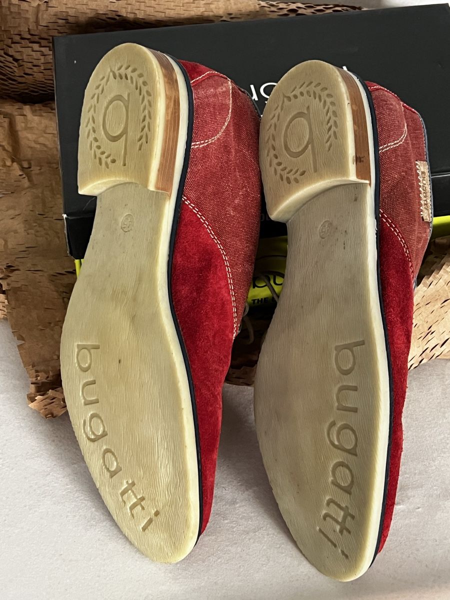 Scarpe da uomo: 45 Bugatti Herren Schuhe Rot Wildleder & Denim  – Usato da Moehlin venduto da Balirain 5