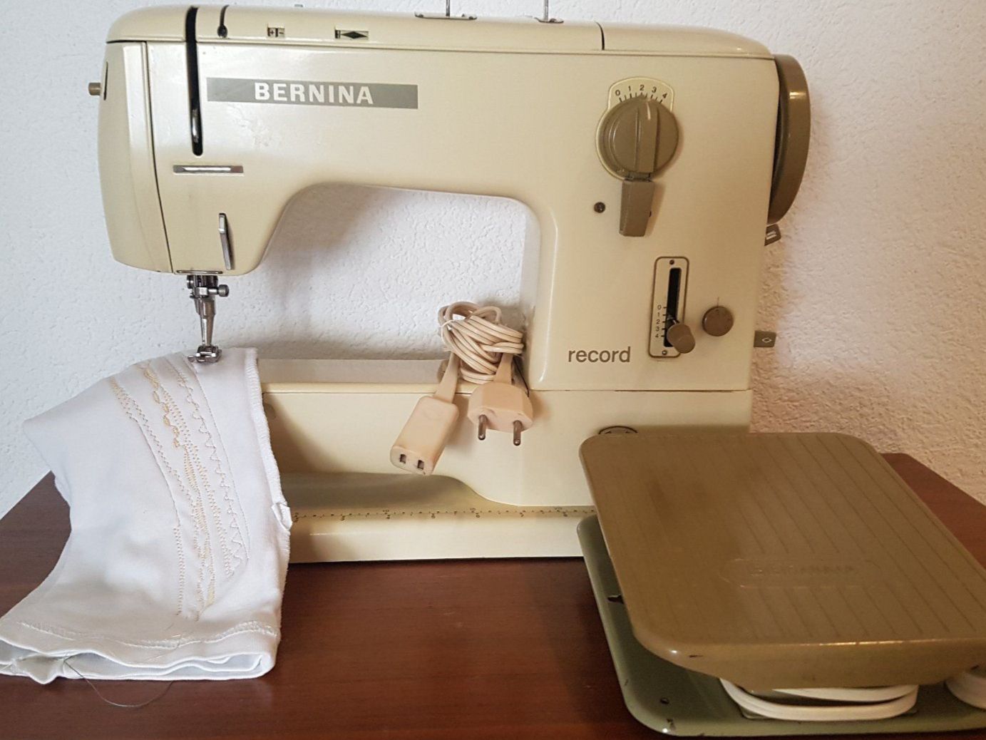 Bernina Macchine da cucire: Bernina 730 Tip Top IDEAL – Usato da Wallisellen venduto da Swissline11