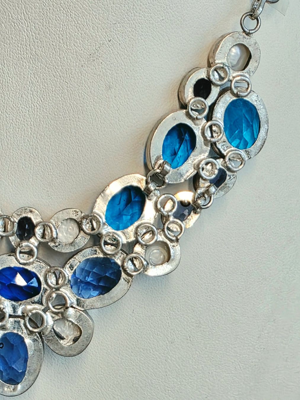 Catenine: Collier mit blauen Steinen und Perlen, Silber – Nuovo (secondo la descrizione) da Zürich venduto da Bieter04 6