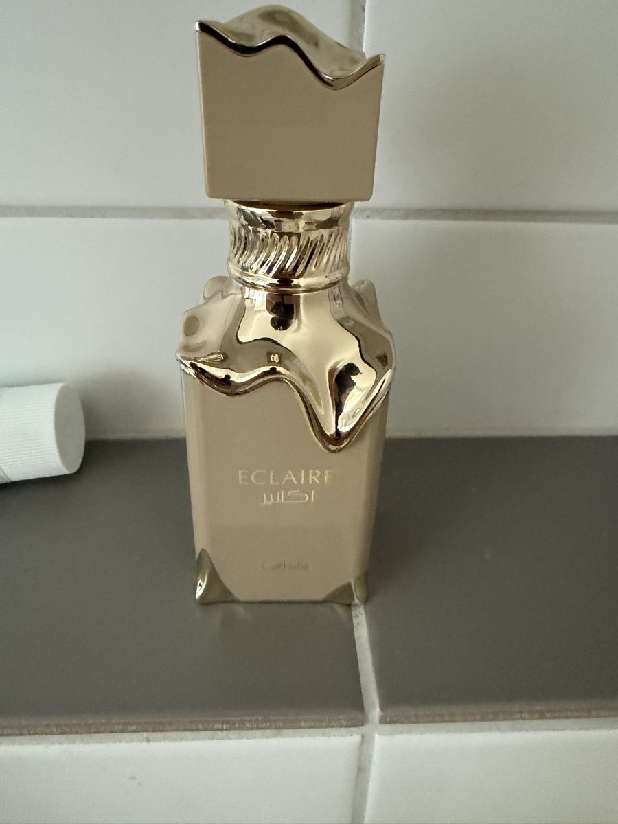 Lattafa Profumi & Eau de Toilette: Lattafa Eclaire Eau de Parfum 2ml – Nuovo e nell'imballaggio originale da Aarau venduto da furkanAlb