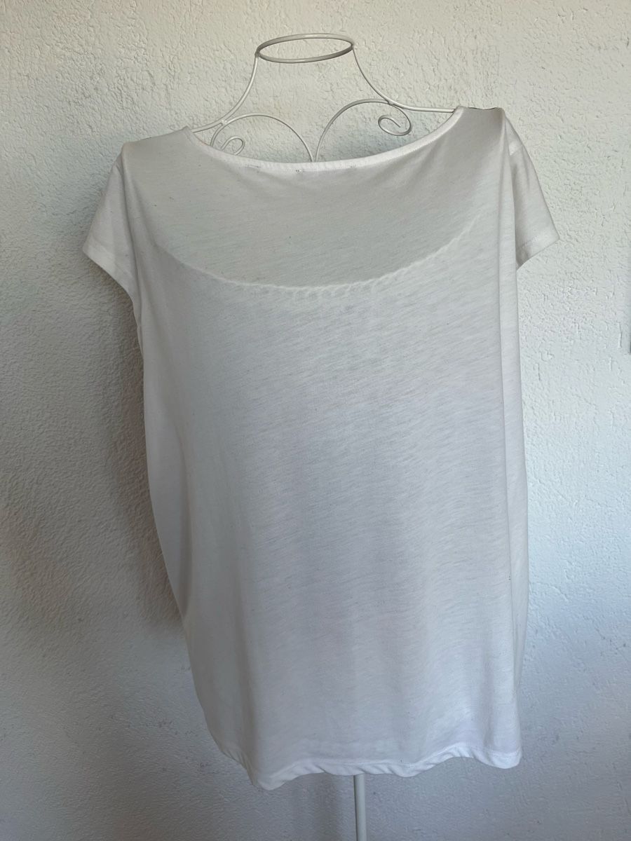 Esprit T-shirt: Esprit Shirt mit speziellem Print! – Usato da Rorschacherberg venduto da Artmaru 1