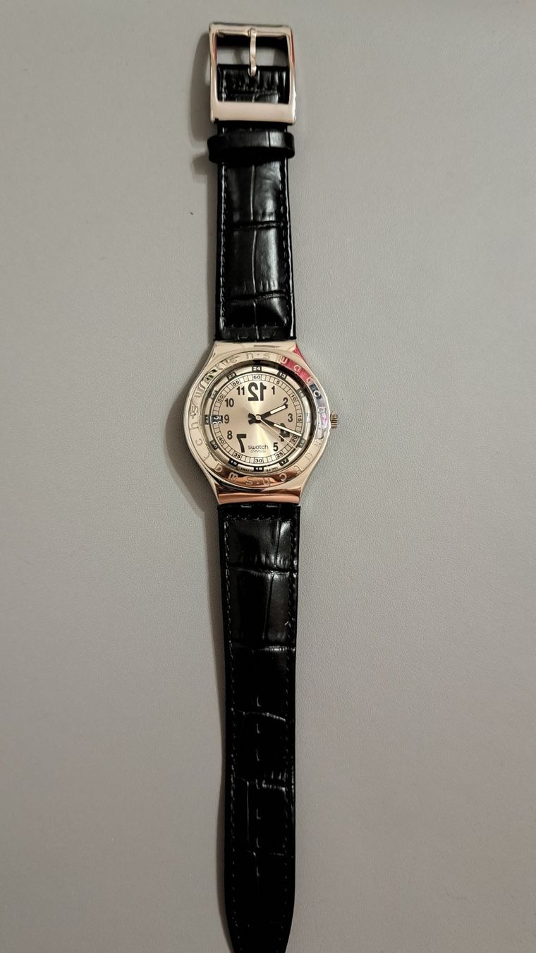 Swatch Orologi: Swatch Irony Big Backward YGS401, comme neuf – Usato da Clarens venduto da mig_f5z9 1