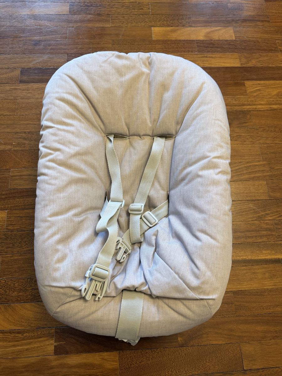 Stokke Hochstühle: Stokke Tripp Trapp Newborn Set – Gebraucht aus Luzern von allan_ke