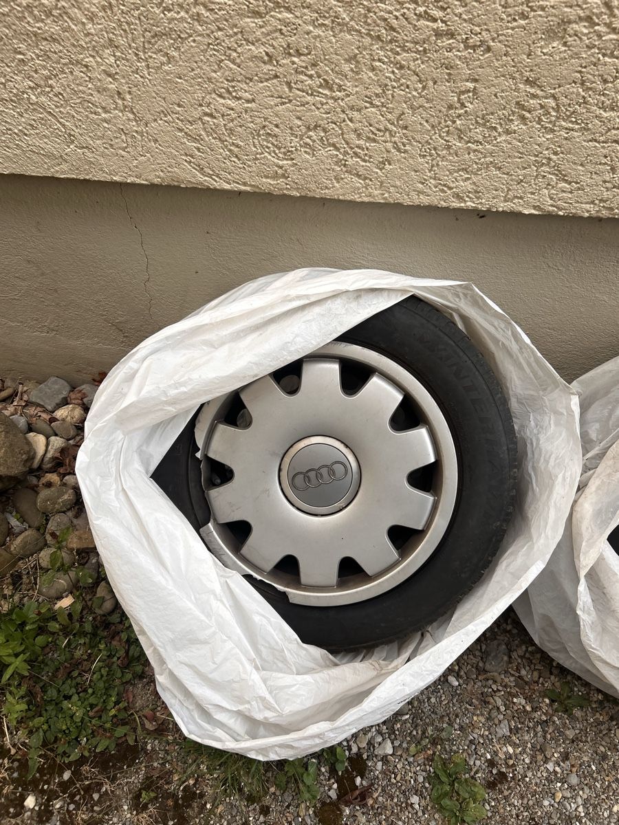 Audi Cerchioni: Audi Stahlfelgen 5x112 15Zoll – Usato da St. Gallen venduto da lor_65bk 1