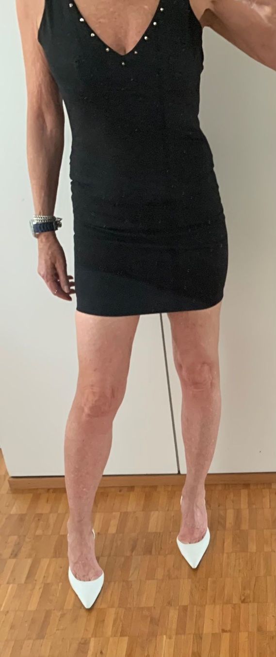 Vestiti: KLEID  S E X Y  Kleid - Schwarz – Nuovo (secondo la descrizione) da Adliswil venduto da Majeska 1