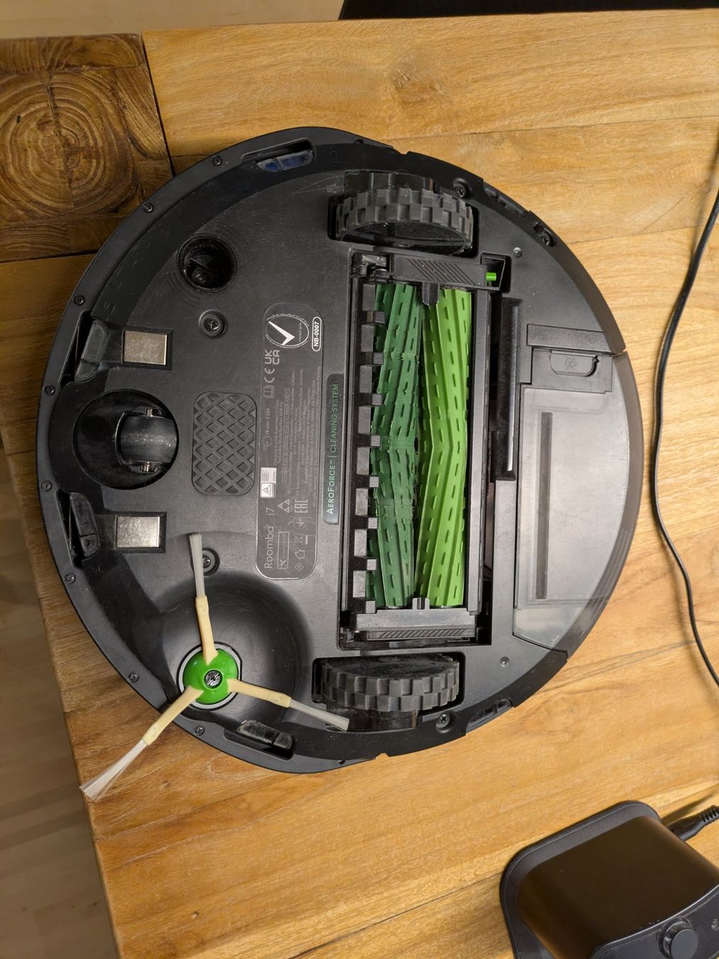 Irobot Staubsauger & Zubehör: Staubsaugroboter IRobot Romba i7 – Gebraucht aus Bern von macsandra 2