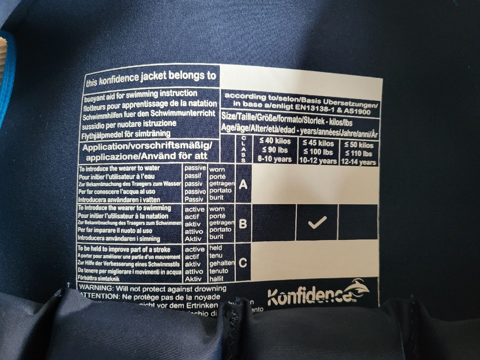 Gilets de sauvetage: Schwimmhilfe, Schwimmweste Konfidence – D'occasion à Auslikon par luna058 2