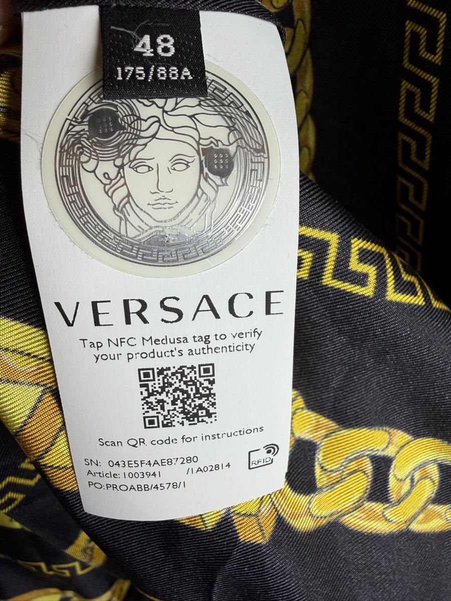 Versace Hemden: Versace Hemd Schwarz Gold – Gebraucht aus Haag (Rheintal) von BNMC.store 2