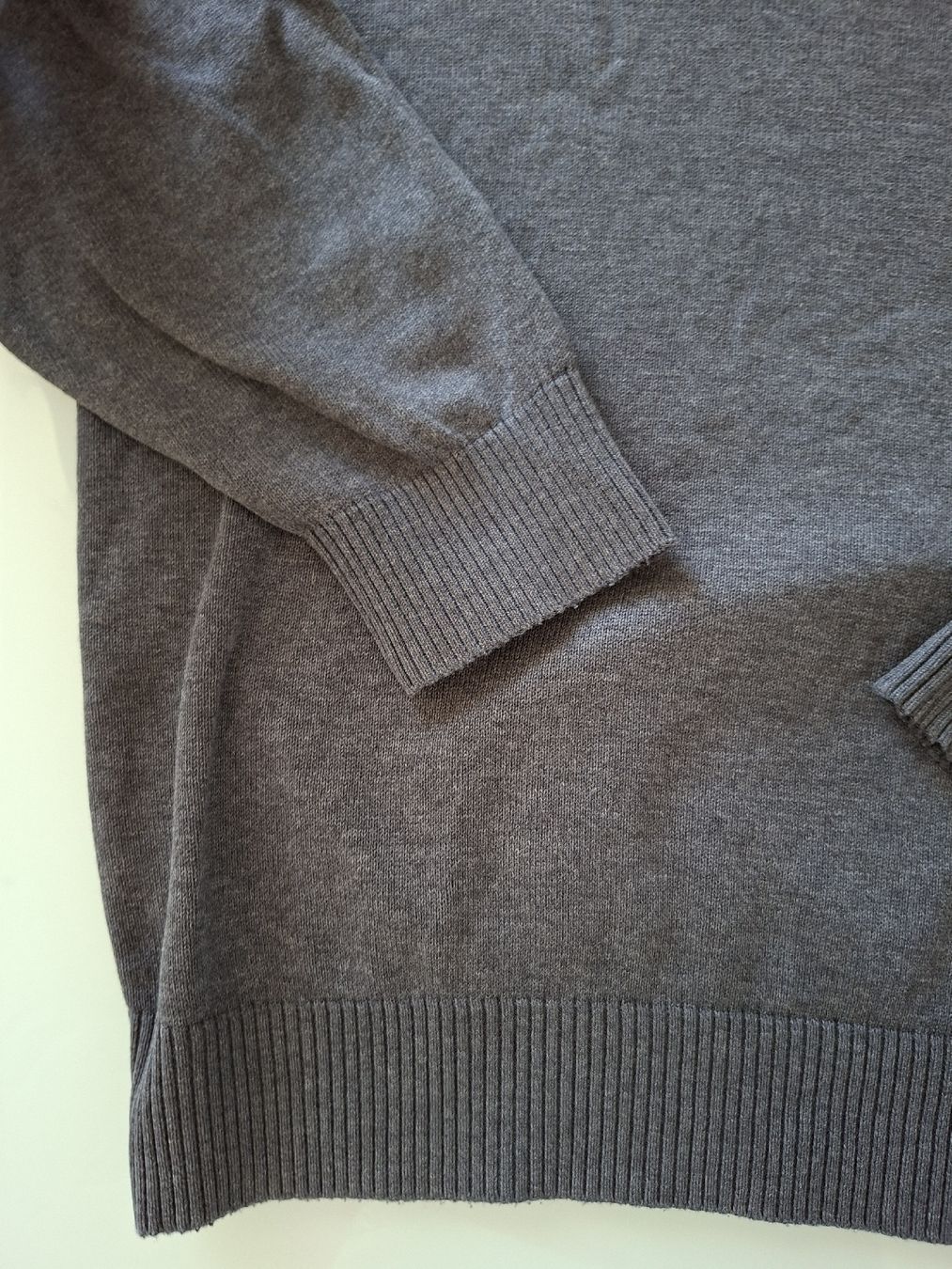 Tommy Hilfiger Maglioni & Felpe: Pull Tommy Hilfiger Homme Taille M,  – Usato da Renens VD venduto da ser_j2fn 5