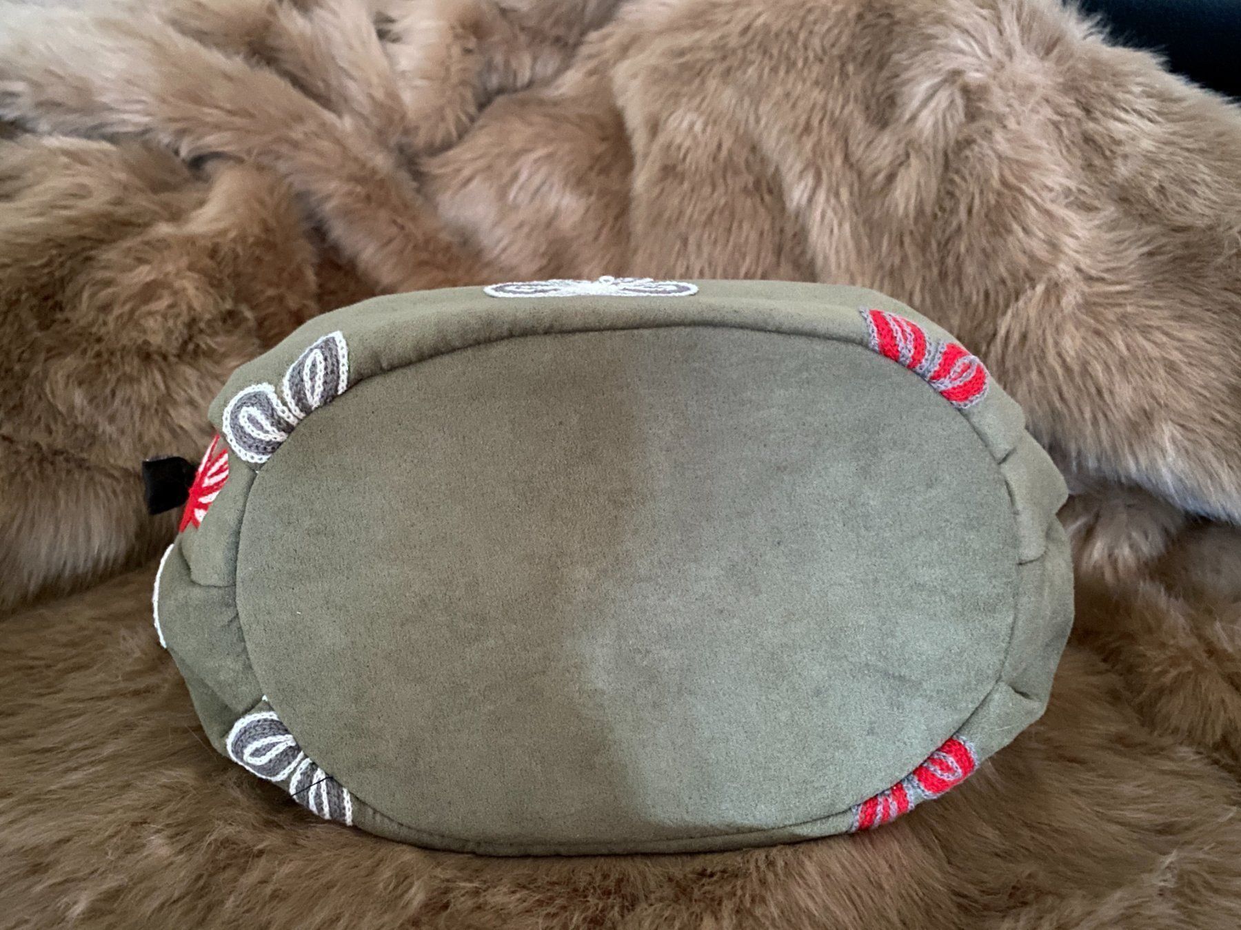 Borse da donna: Handtasche OliveGrün – Nuovo (secondo la descrizione) da Duebendorf venduto da Alexandertreyer 1