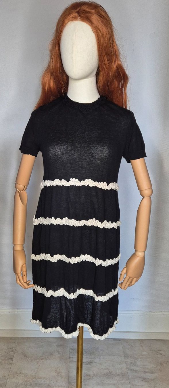 Twinset Robes: Twinset aus Feinstrick – D'occasion à Leissigen par ali_k9v8