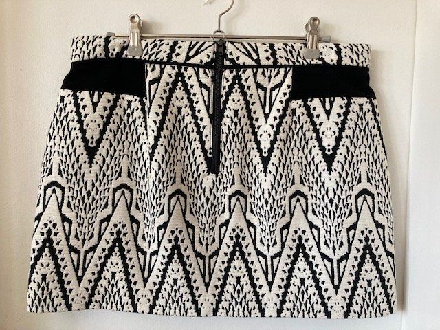 Desigual Gonne: Desigual Mini-Jupe – Usato da Rüti ZH venduto da Tredeschin 2