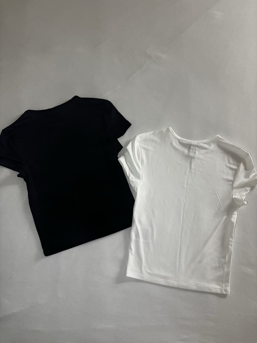H&M Lotti & Set di vestiti: lot hauts H&M – Nuovo (secondo la descrizione) da Vouvry venduto da sha_rk5q 5