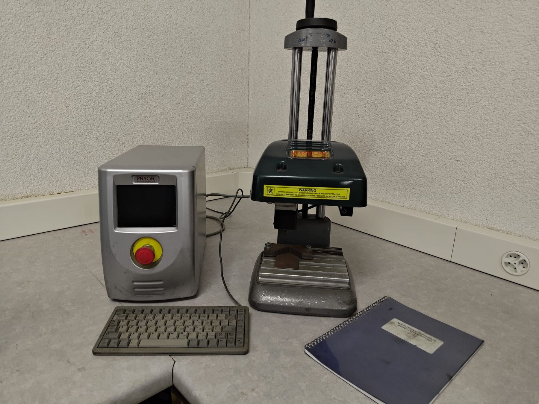 Tutte le macchine: Pryor MarkMate / Marktronic Gravurmaschine – Usato da Altdorf UR venduto da Liveo-shop 2