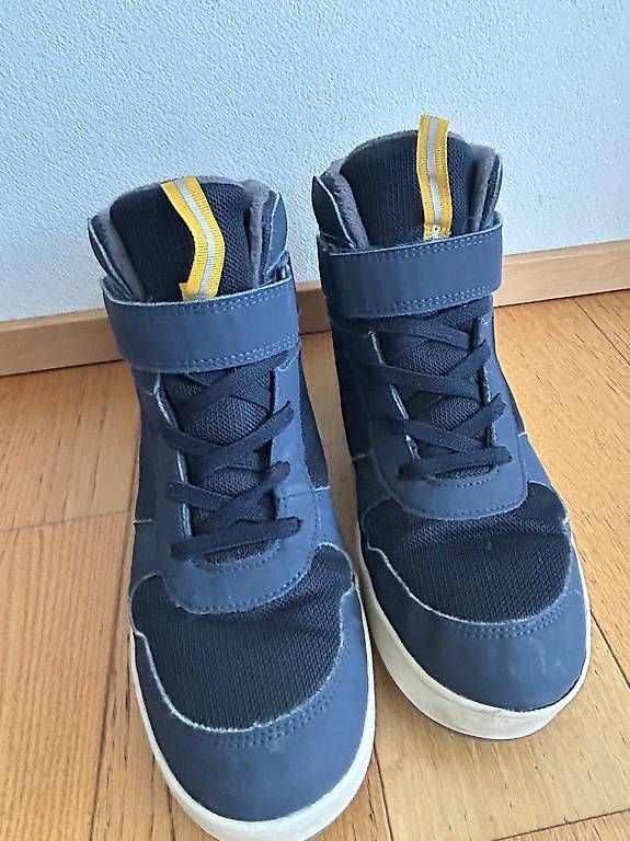 Scarpe da uomo: Viking Winterschuh Junge Gr.42 – Usato da Ilanz venduto da nvi_9r69