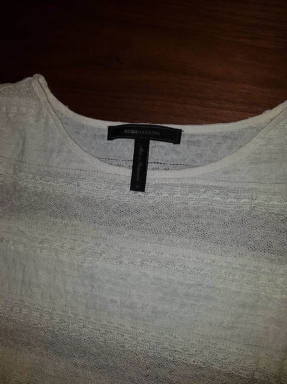 Top: Top longues manches BCBGMAXAZRIA – Usato da St-Sulpice VD venduto da juhdu 1