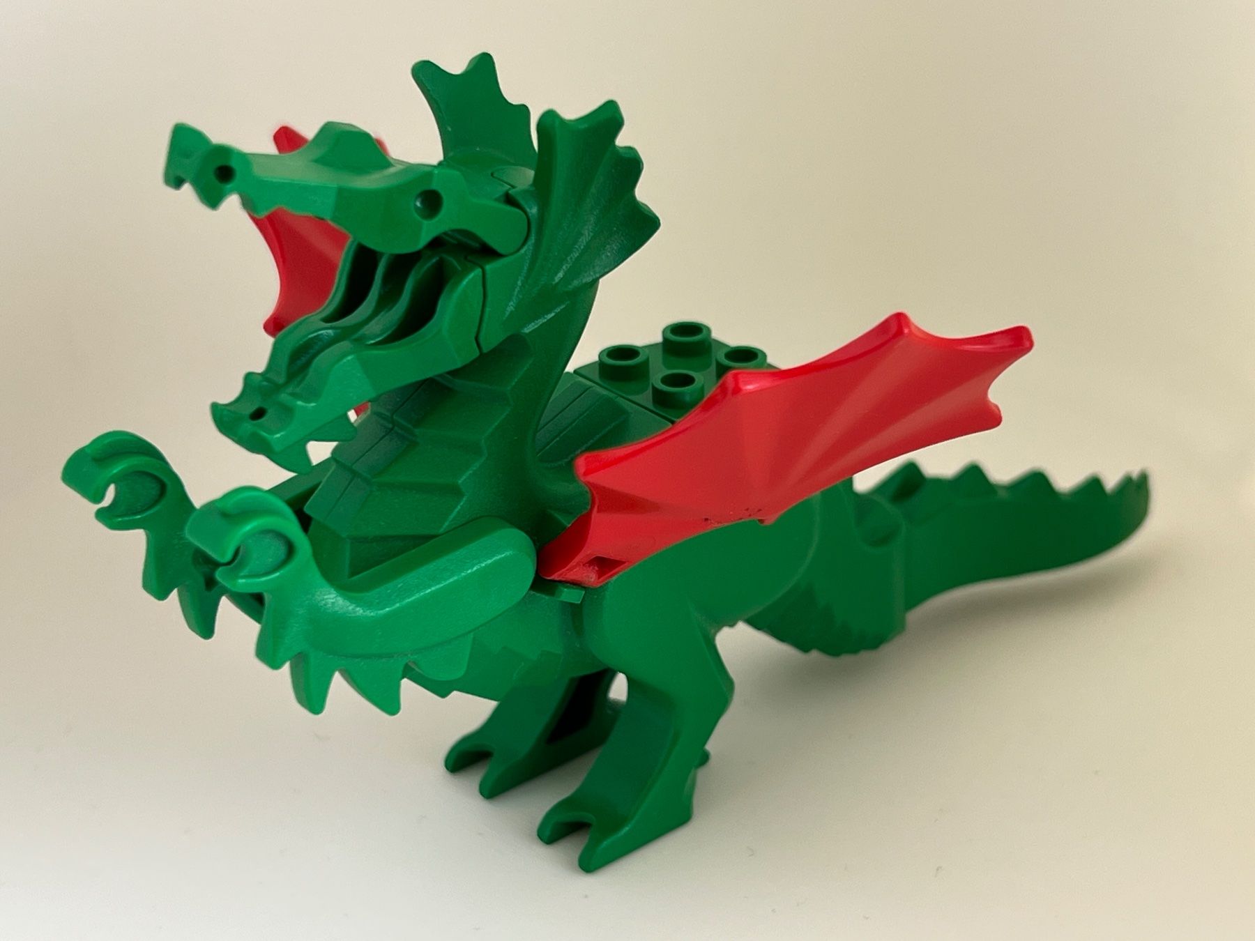 Lego Jouets: LEGO Drache grün – D'occasion à Uttigen par sonorsonic