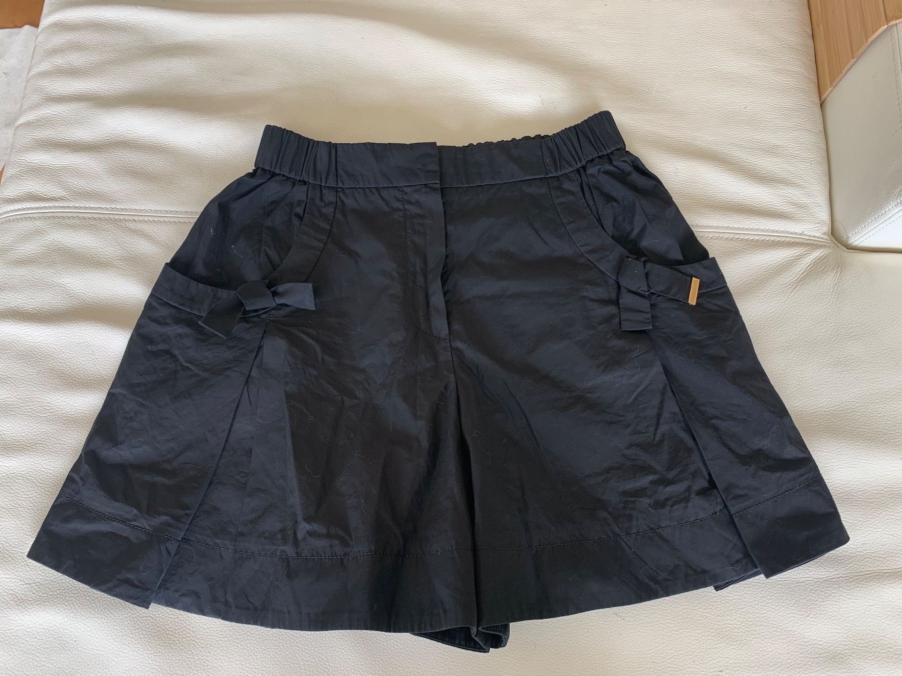 Louis Vuitton Gonne: Original Louis Vuitton Rock Shorts – Nuovo (secondo la descrizione) da Hombrechtikon venduto da Herbstsonne