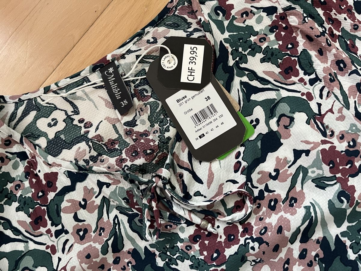 Camicette: Bluse von Blackout – Nuovo (secondo la descrizione) da Klingnau venduto da Bigik