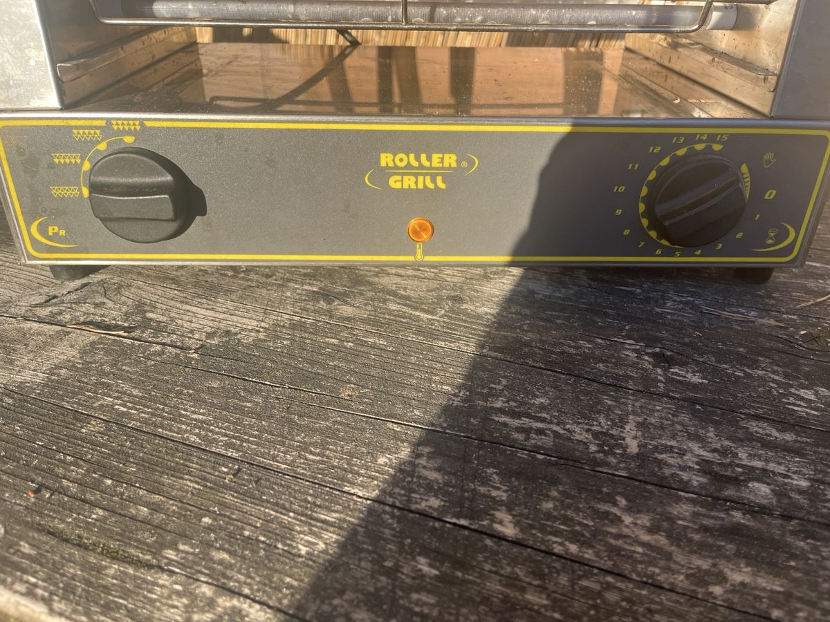 Tutte le macchine: Roller Grill Ofen  – Usato da Zürich venduto da car_pk79 1