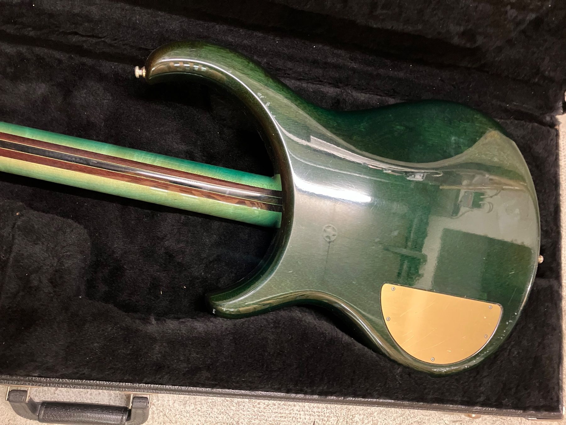 Strumenti musicali: Alembic E-Bass, costumn made – Usato da Zürich venduto da pino.zortea 4
