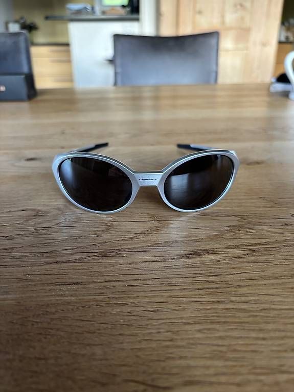 Oakley Occhiali & Lenti: Oakley Eyejacket Redux Silver Sonnenbrille – Usato da Herisau venduto da eve_lh6l 2