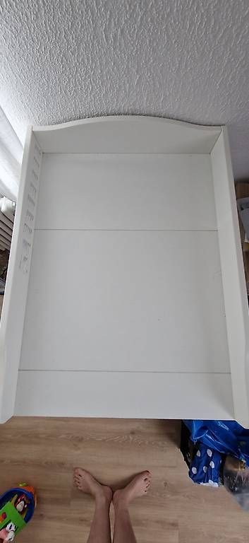 Ikea Tables à langer & accessoires: Wickeltisch weiss mit Stauraum – D'occasion à Birr par melanieh02 3