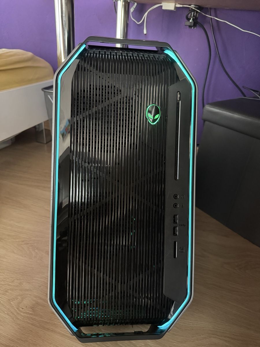 Alienware PCs: Custom Alienware Area 51 I9 – Gebraucht aus Uznach von pet_rn9v 3
