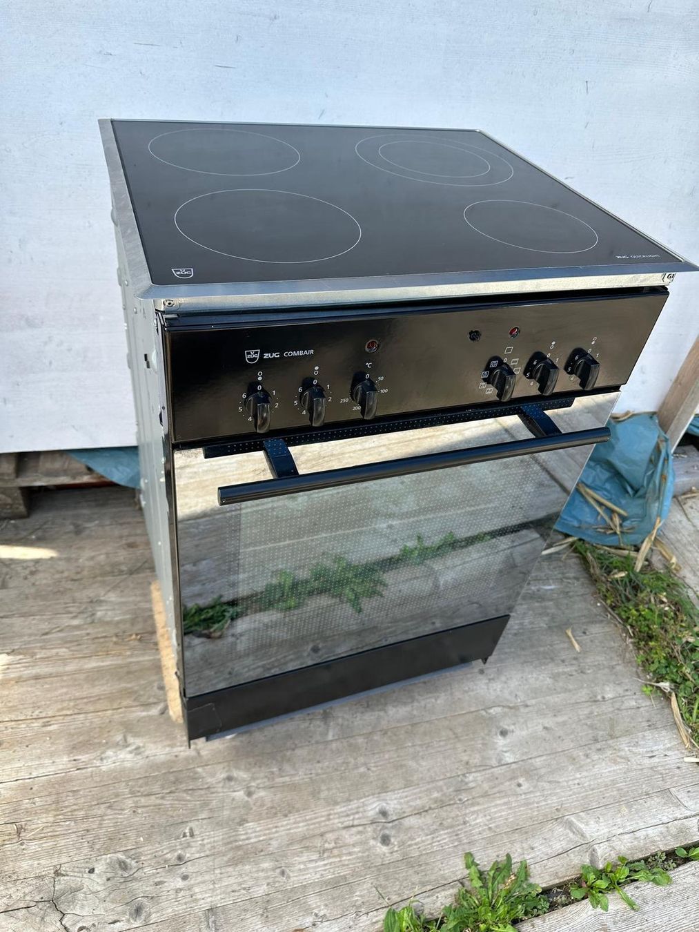 V-Zug Forni: Backofen mit Glaskeramik V-ZUG – Usato da Spreitenbach venduto da Space_X 1