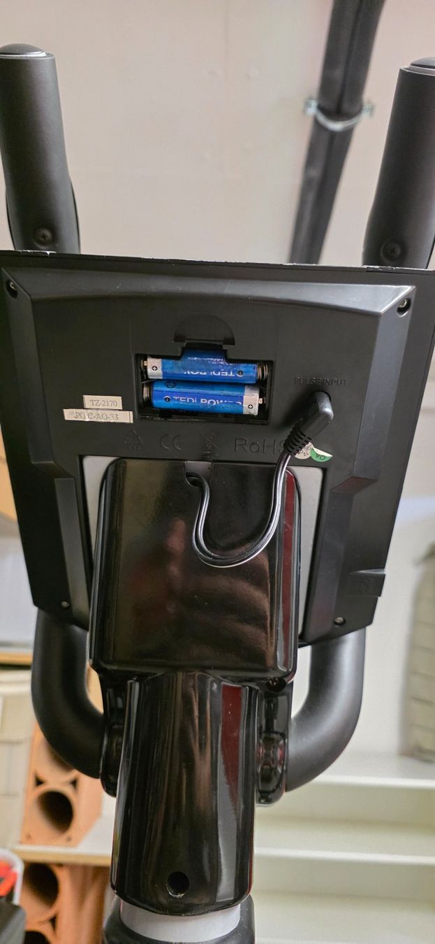 Vélos d'appartement: Crosstrainer – D'occasion à Neuhausen par david.schwarz86 4