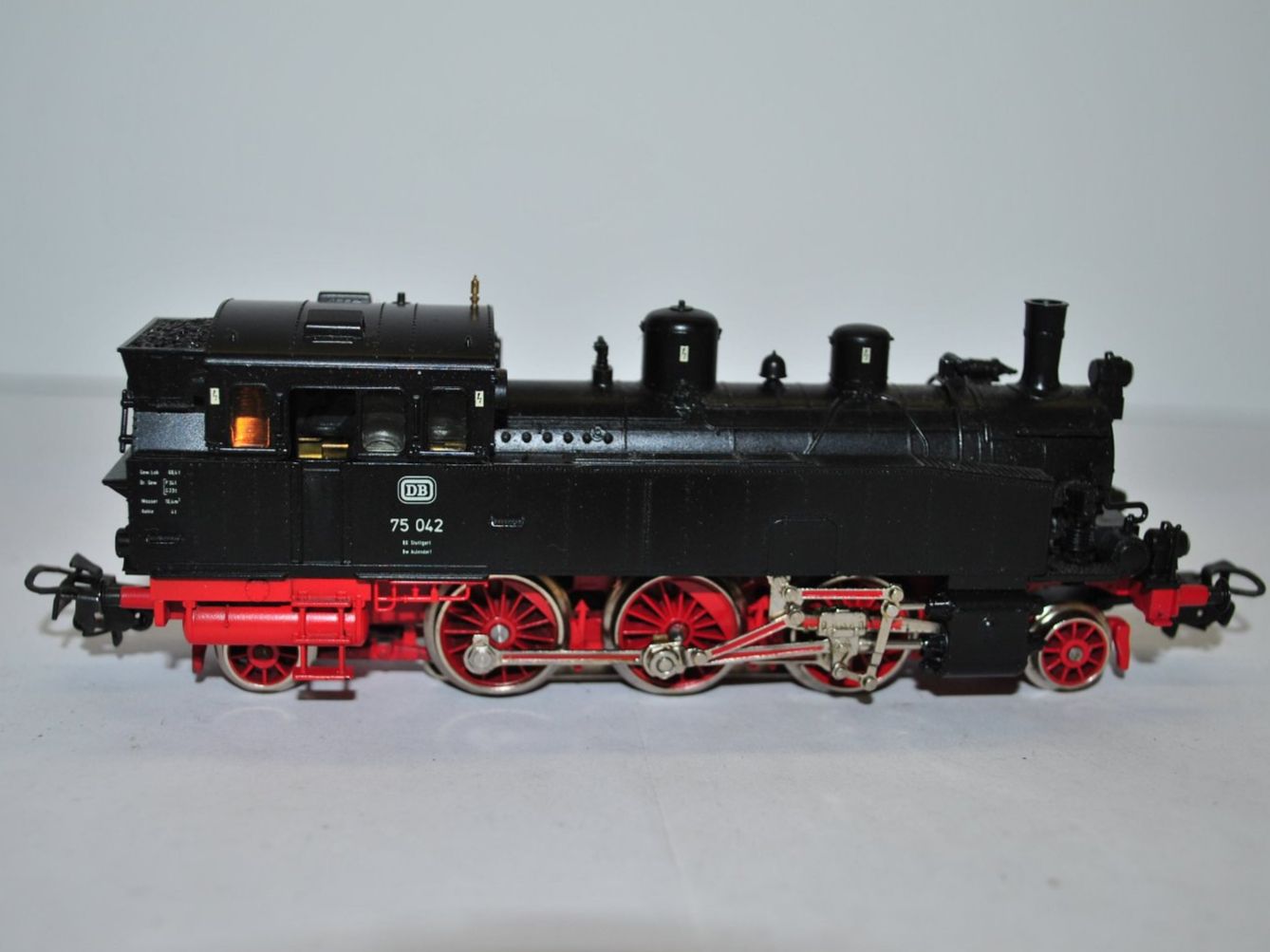 Märklin Modellini di ferrovie: Märklin Dampflok DB (CSK1682) – Usato da Aarwangen venduto da Bahnsupport 1