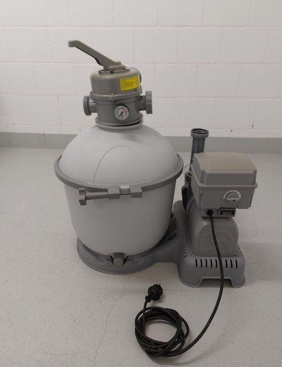 Bestway Accessoires de piscine: Super Pool Filteranlage - Bestway Flowclear integr. Ozonator – D'occasion à Brugg AG par RR0206