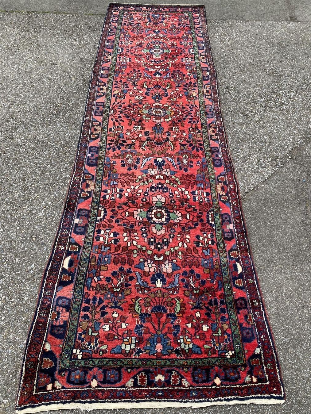 Teppiche: Bewundernswerter Lilian Läufer 390x107cm – Gebraucht aus Steinhausen von Super05 1