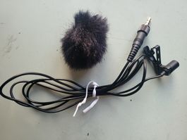 Lavalier Lapel Microphone Clip-on 3.5mm locking Jack Mic