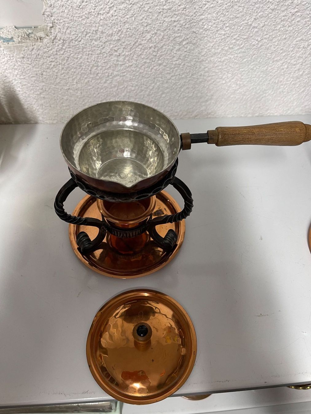 Padelle: Altes Saucenpfännchen Kupfer Rechaud – Usato da Aarberg venduto da Trudi.70