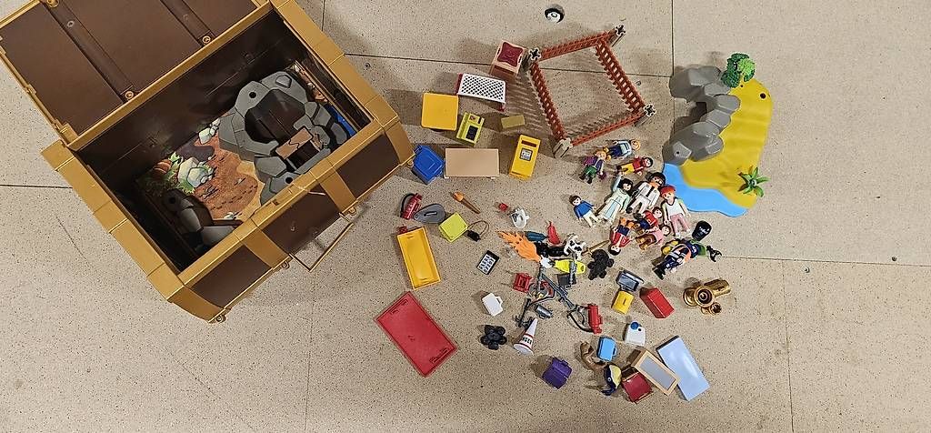 Giocattoli: Schatztruhe Playmobile- Grosse Kiste – Usato da Hinteregg venduto da osop1000