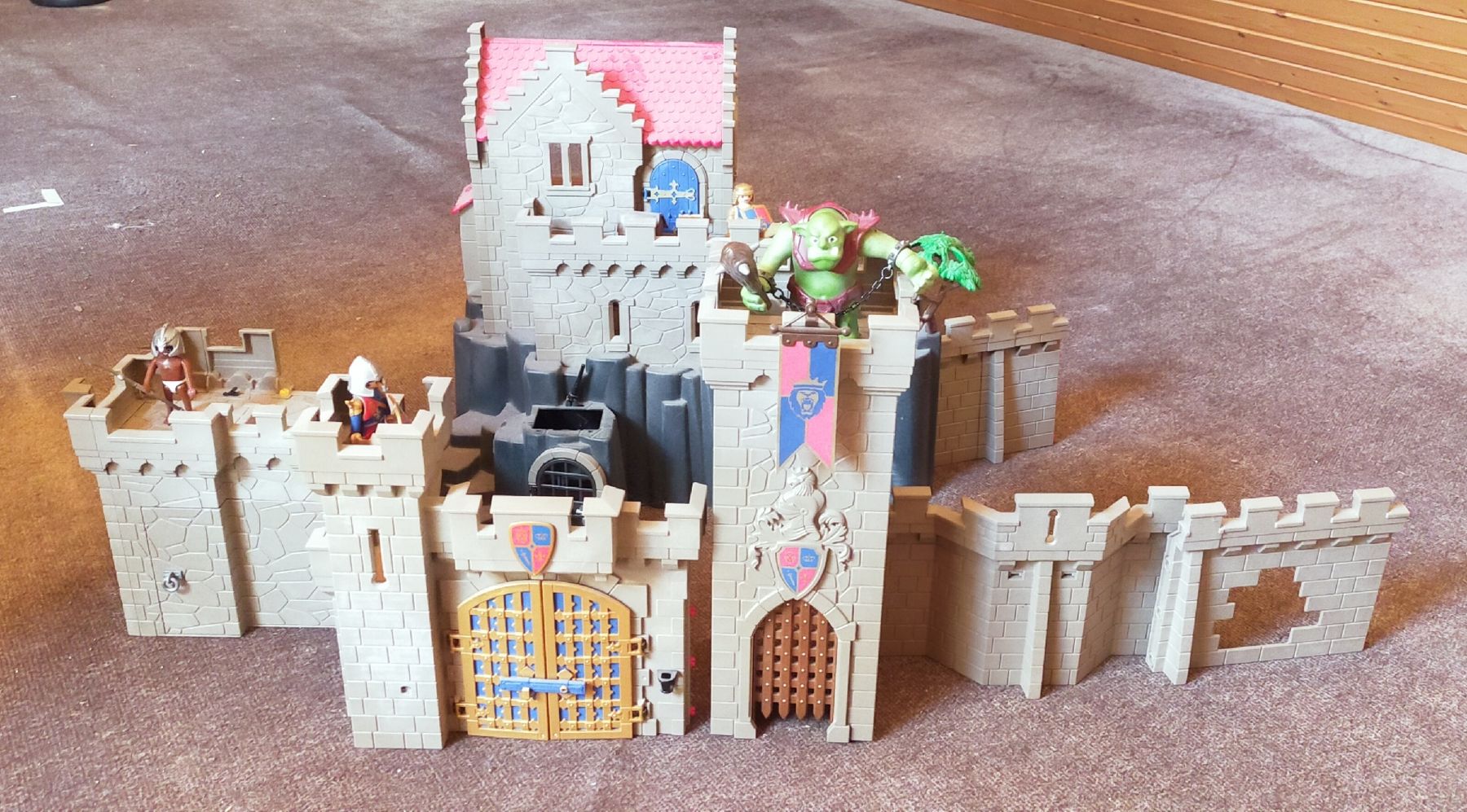 Playmobil Giocattoli: Château Playmobil  – Usato da Ursy venduto da Max061999