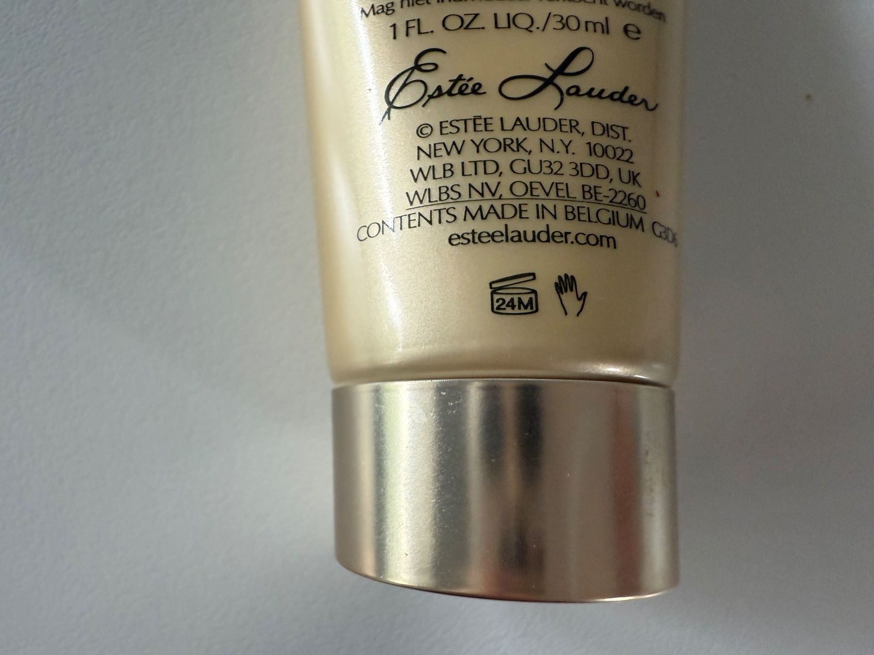 Feuchtigkeitspflege: Estée Lauder Re-Nutriv Handcreme, neu, 30 ml – Neu (gemäss Beschreibung) aus Dällikon von dahi1 1