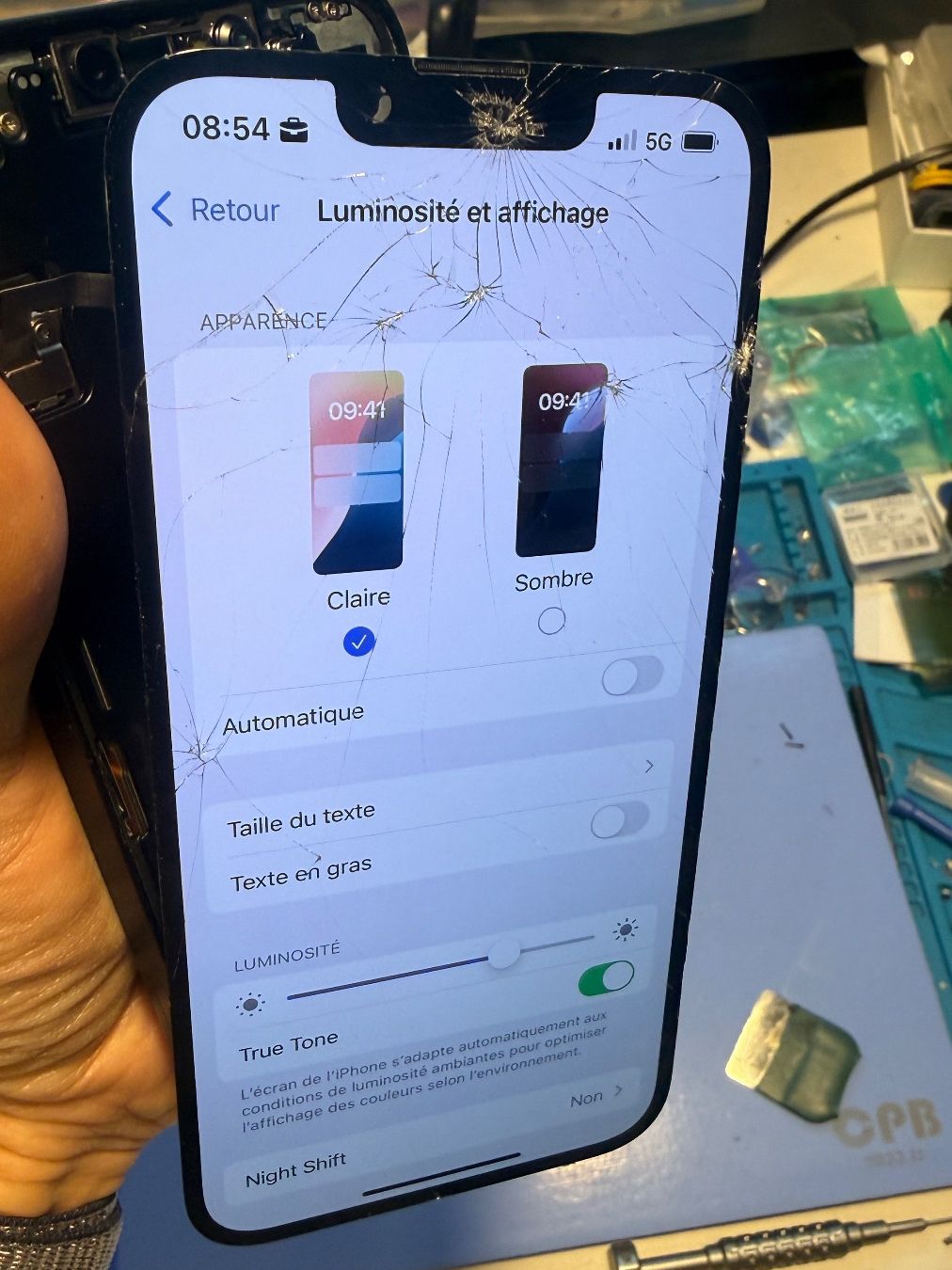 Apple Telefoni cellulari / Smartphones: Écran iPhone 16E Cassé - Pièces Détachées – Usato da Morges venduto da DA-repa