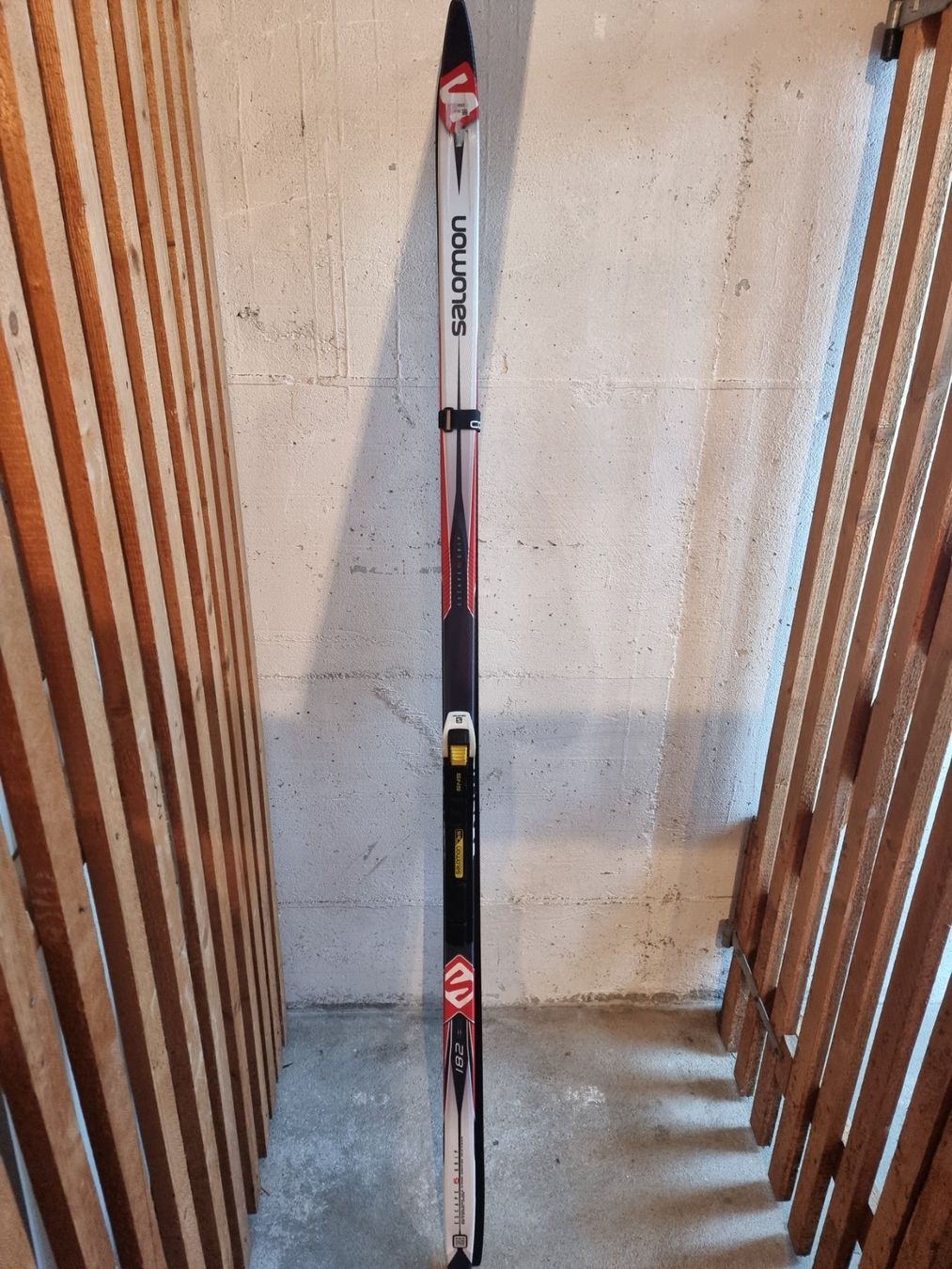 Salomon Attacchi: SALOMON ESCAPE 6 Grip Ski 182cm – Nuovo (secondo la descrizione) da zug venduto da The_Lazy_Dog 1